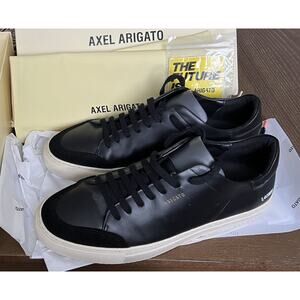 Axel Arigato Clean 90 Triple Sneaker